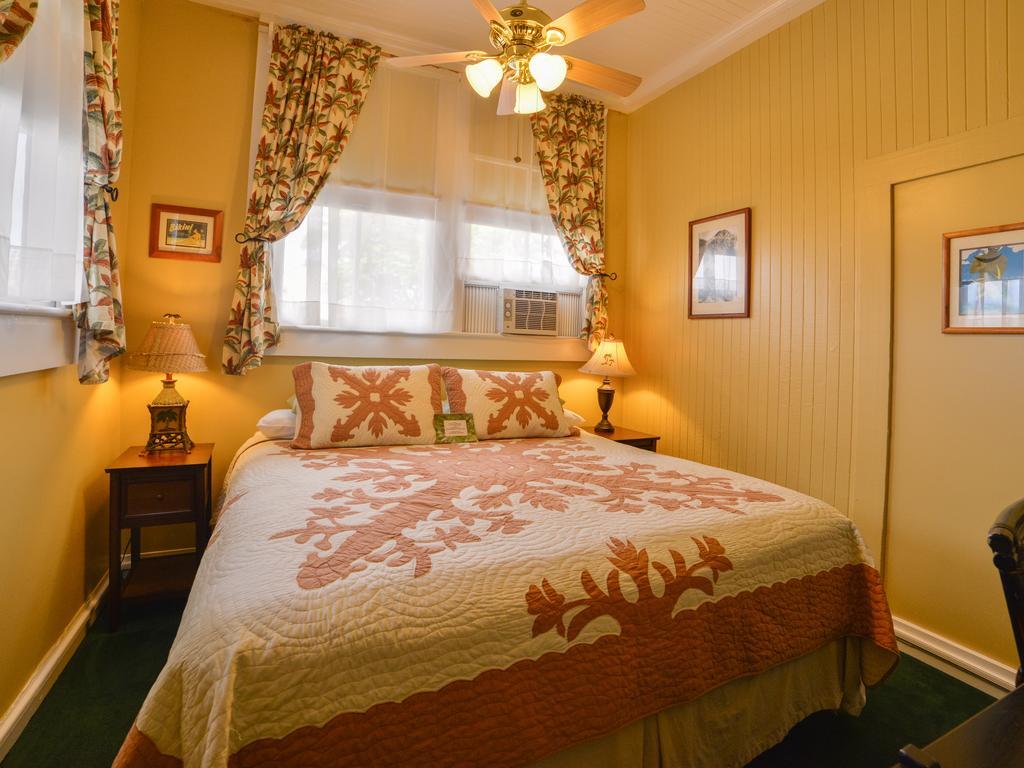Wailuku Guesthouse Bagian luar foto